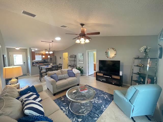 2305 Judson St – photo 4