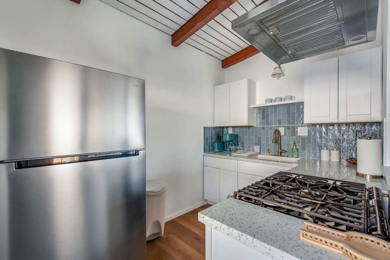 1430 Manhattan Beach Blvd – photo 2