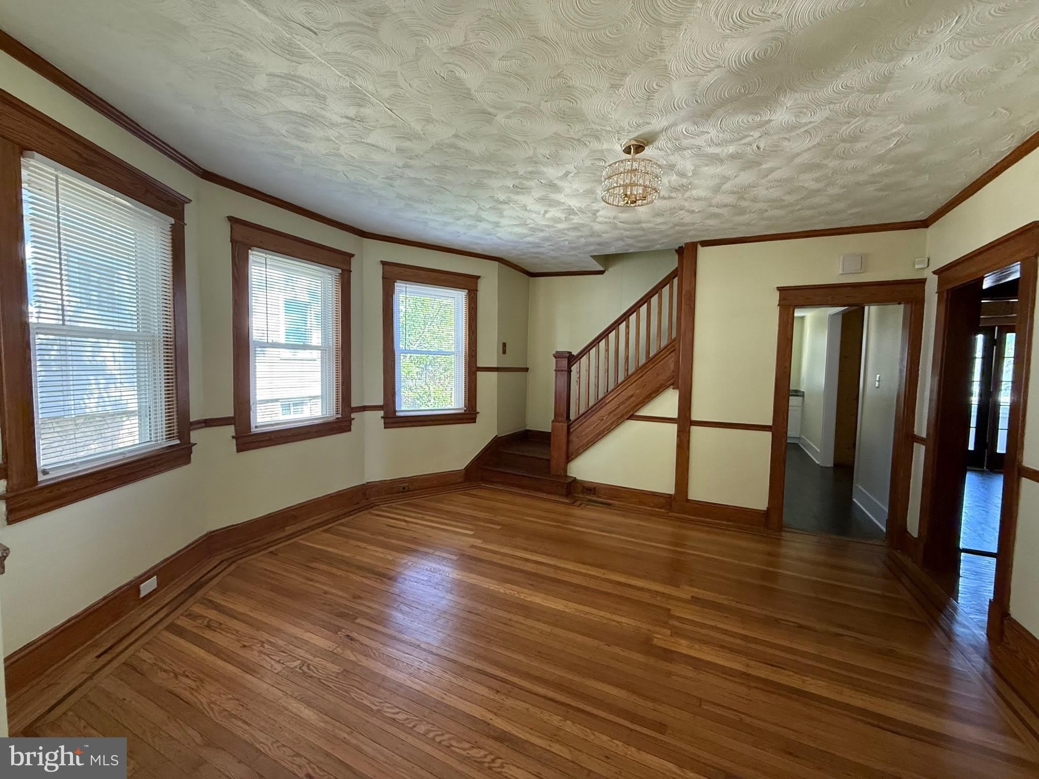 4007 BATEMAN Avenue – photo 4