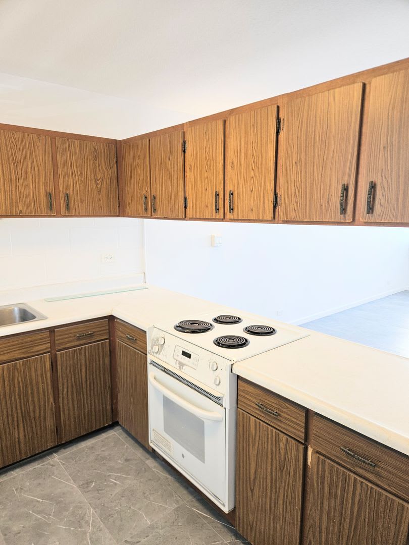Salt Lake Likini West 1 Bedroom 1 Bathroom 1 Parking Condominium – photo 4