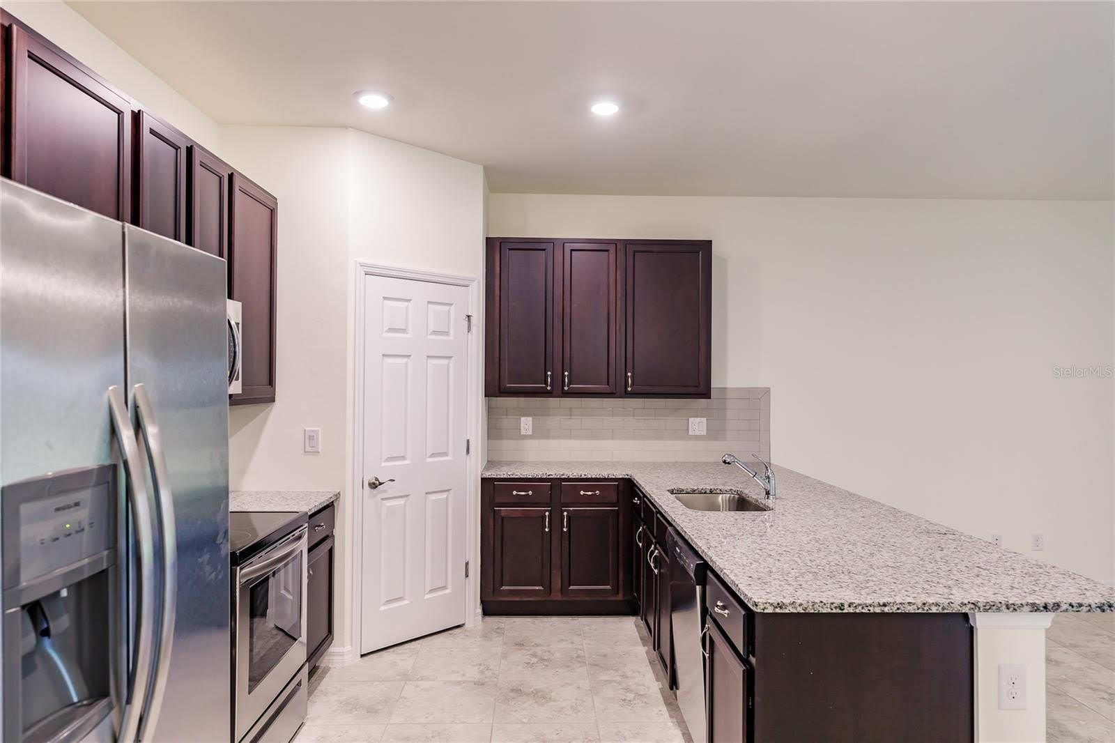 1174 NAVIGATOR Road – photo 4