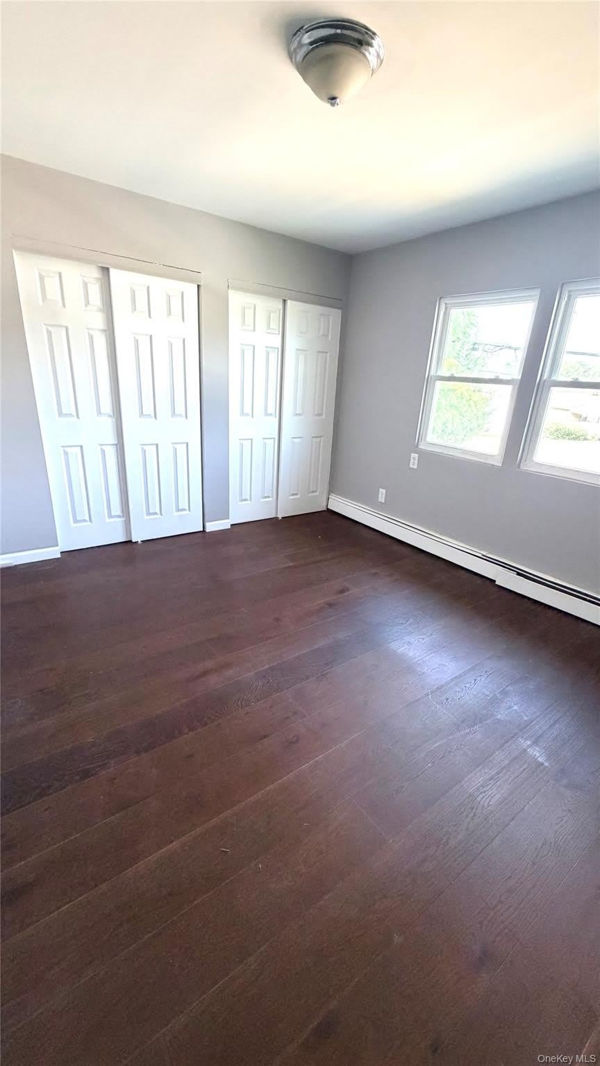 200 Hicksville Road – photo 4