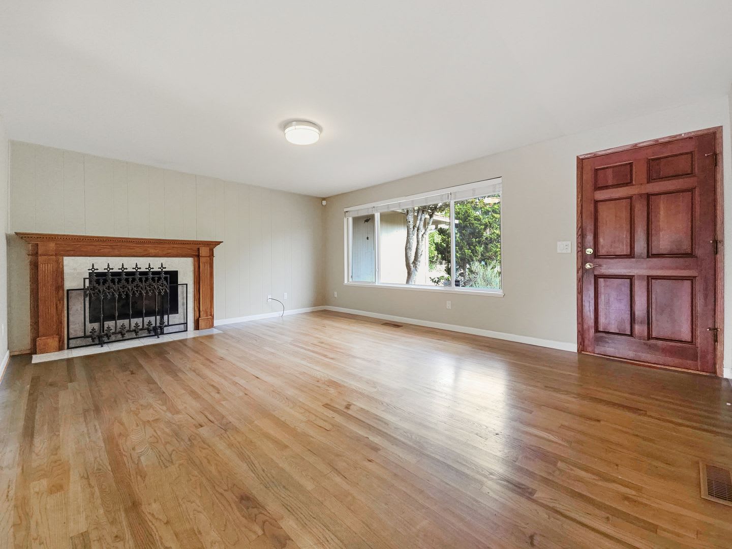 Must see!!! Updated Rambler on Glencoe Community – photo 2