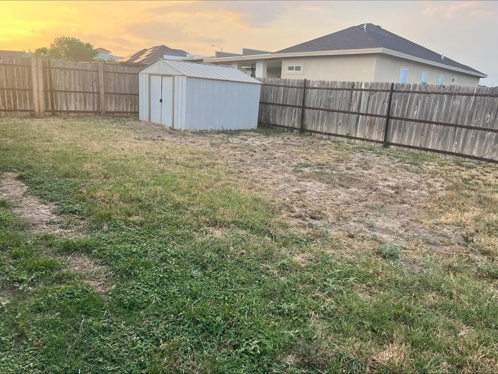 3437 Cole St – photo 2