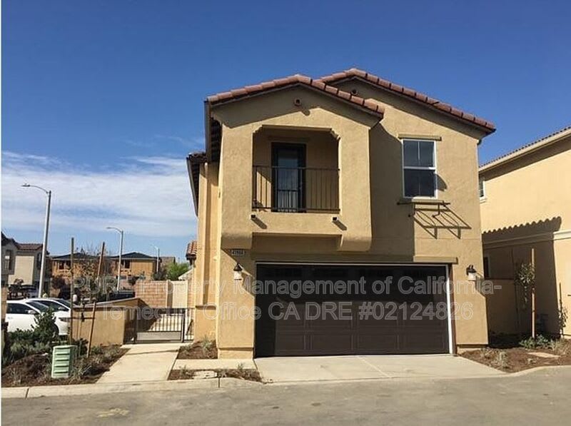 41966 Pedraza St – photo 1