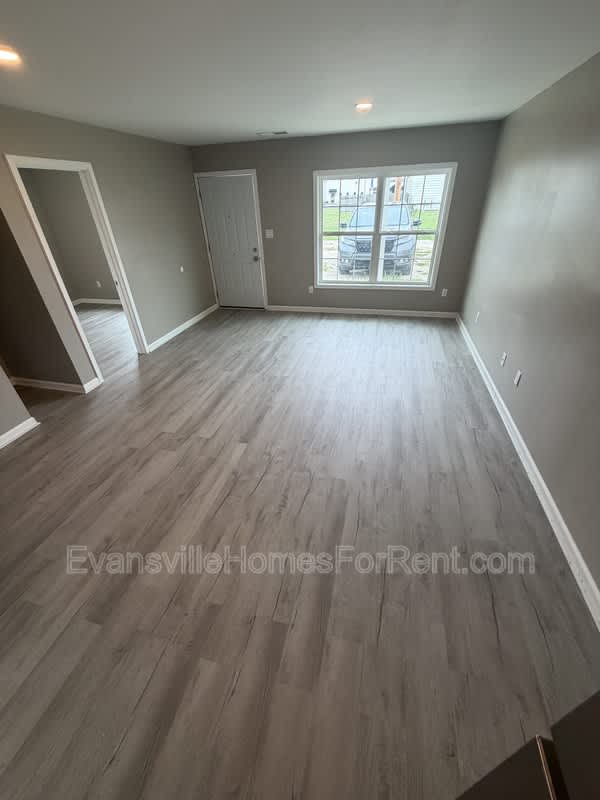 1404 Oakley Street – photo 3