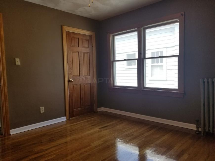 126 Albion St. – photo 5