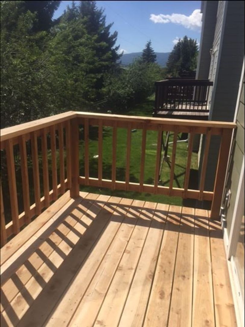 Spacious 4-Bed Condo – Walk to MSU! – photo 3