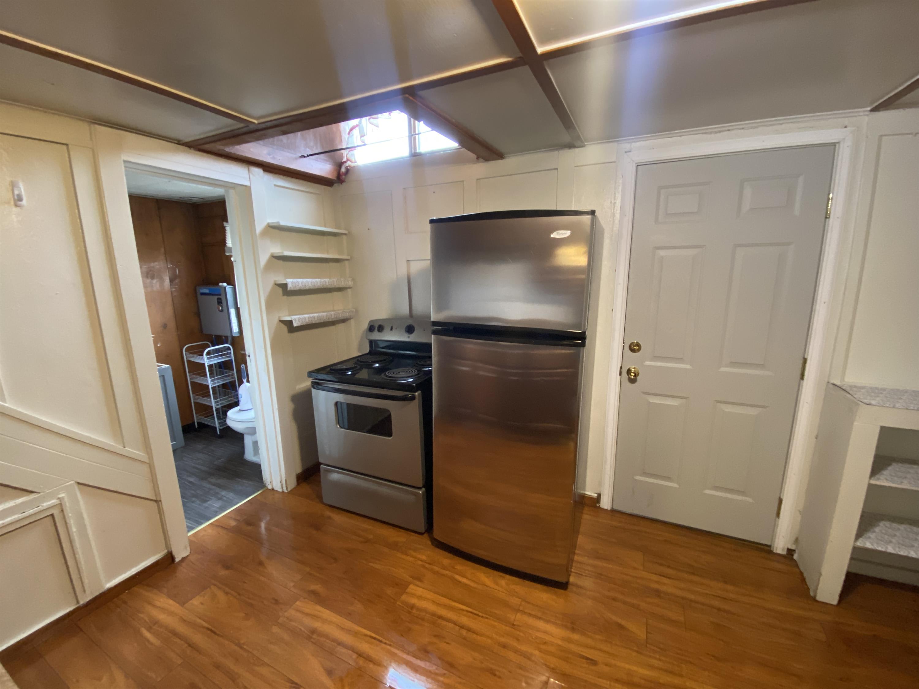 118 7th Street – photo 4