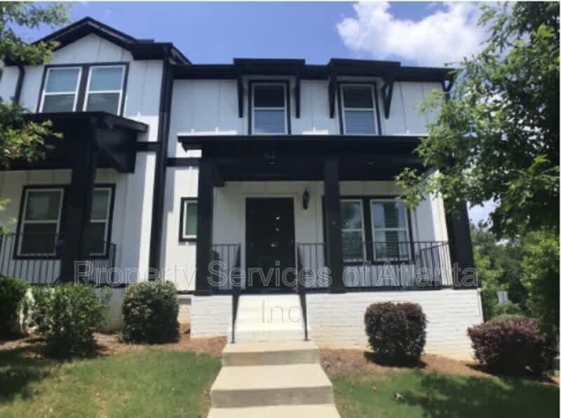912 Sweetwater Grv – photo 2