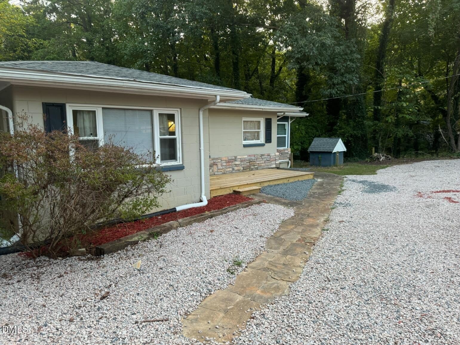 1305 Lynn Road – photo 2