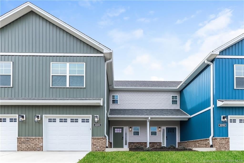 2100 Steamboat Way – photo 1