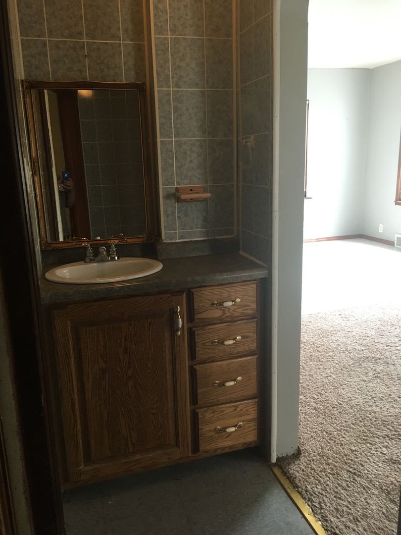 3 Bedroom 1 Bath Single Family Home 1324 Stratford Waterloo, IA – photo 5