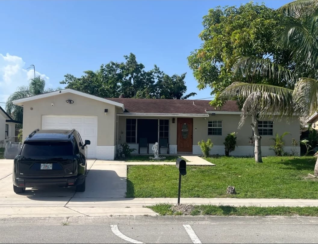 9713 Sw 3Rd St – photo 1