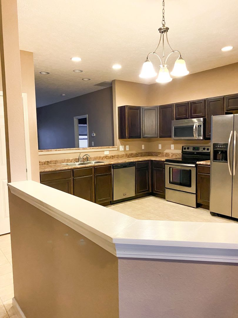 3 Bedroom Home In Lindberg Village – photo 5