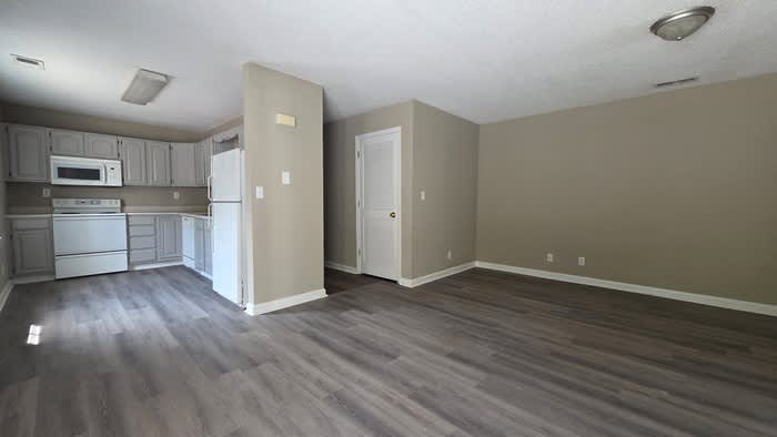 148 Gray Station Road – photo 2