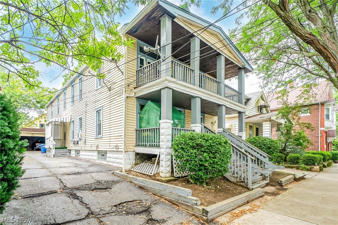 2036 Lark Street – photo 3