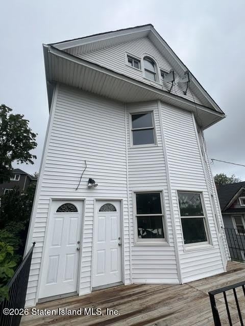 115 Corson Avenue – photo 1