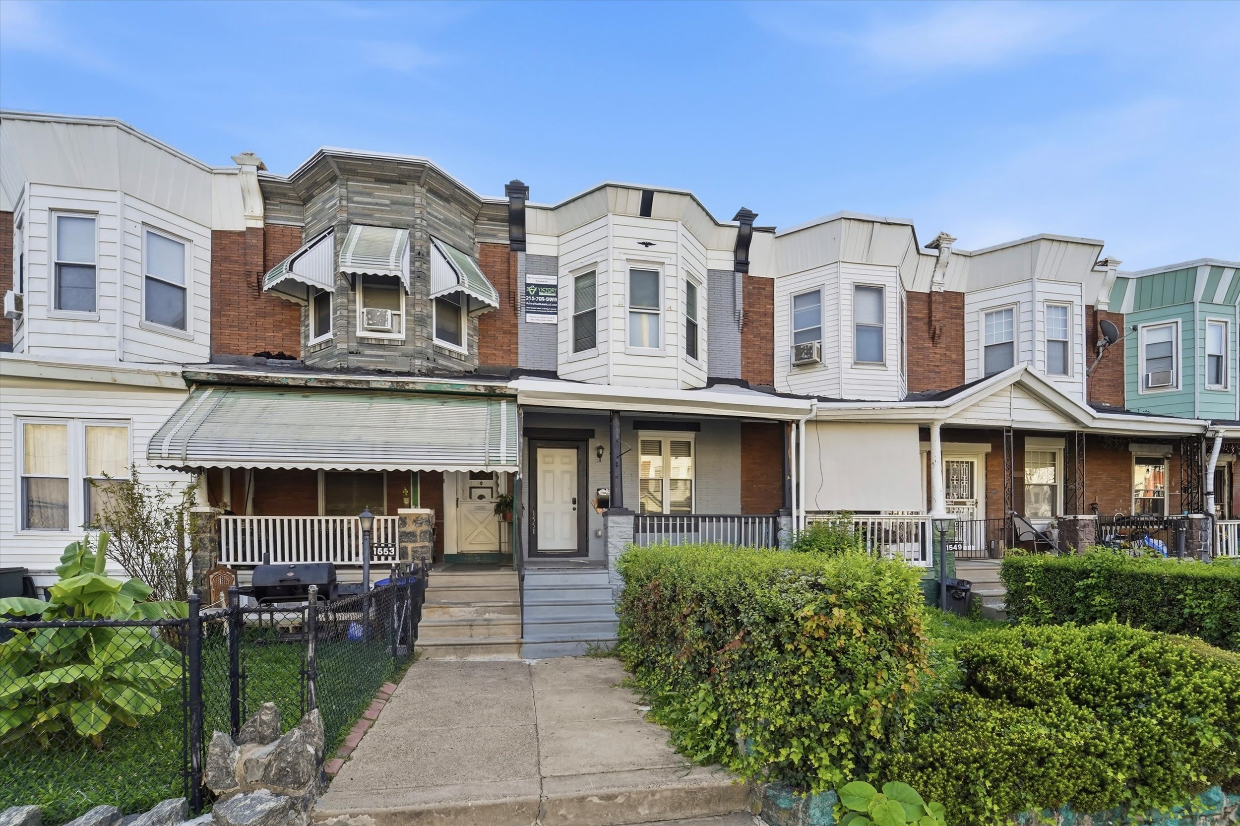 1551 North Allison Street – photo 2