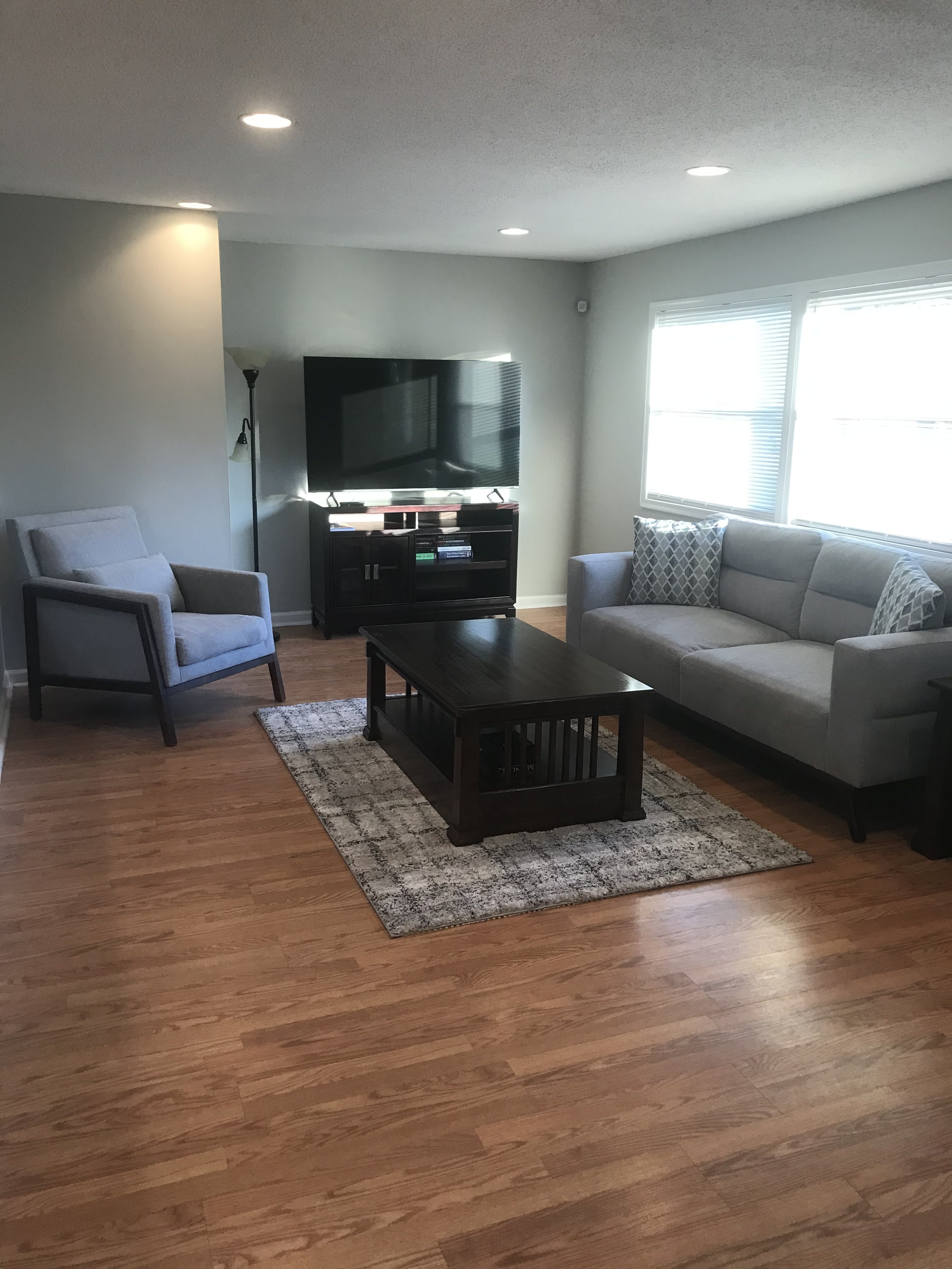 625 Red Carriage Avenue – photo 2