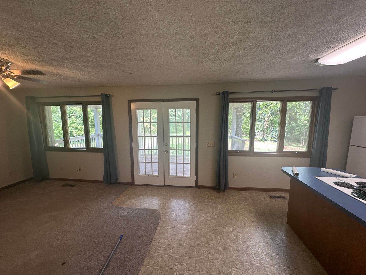 FOR LEASE- 2 BED, 1 BATH HOME THAT BACKS UP TO THE CUMBERLAND RIVER – photo 5
