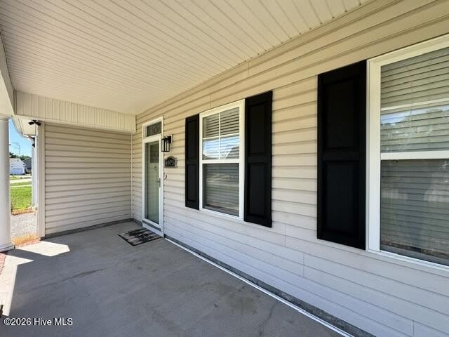 4975 N Hampton Drive SE – photo 3
