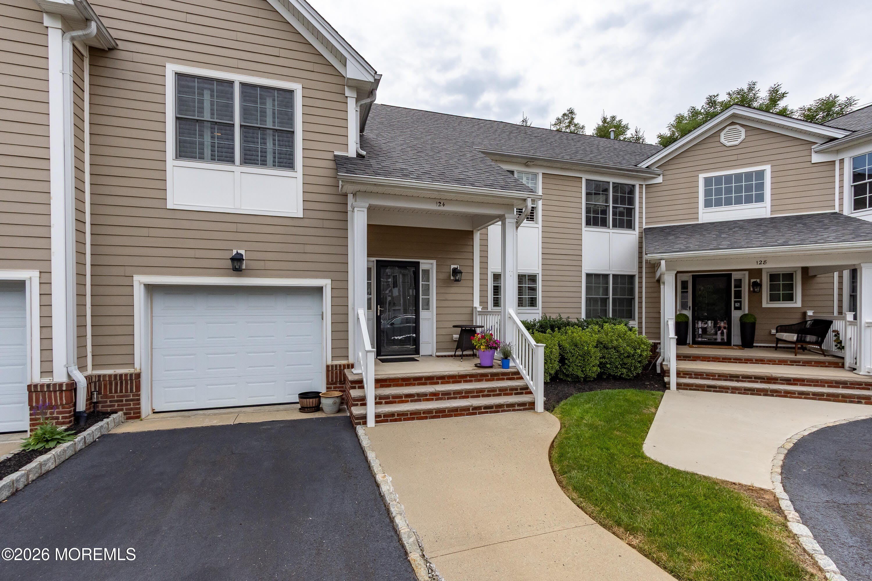 124 Birch Avenue – photo 2
