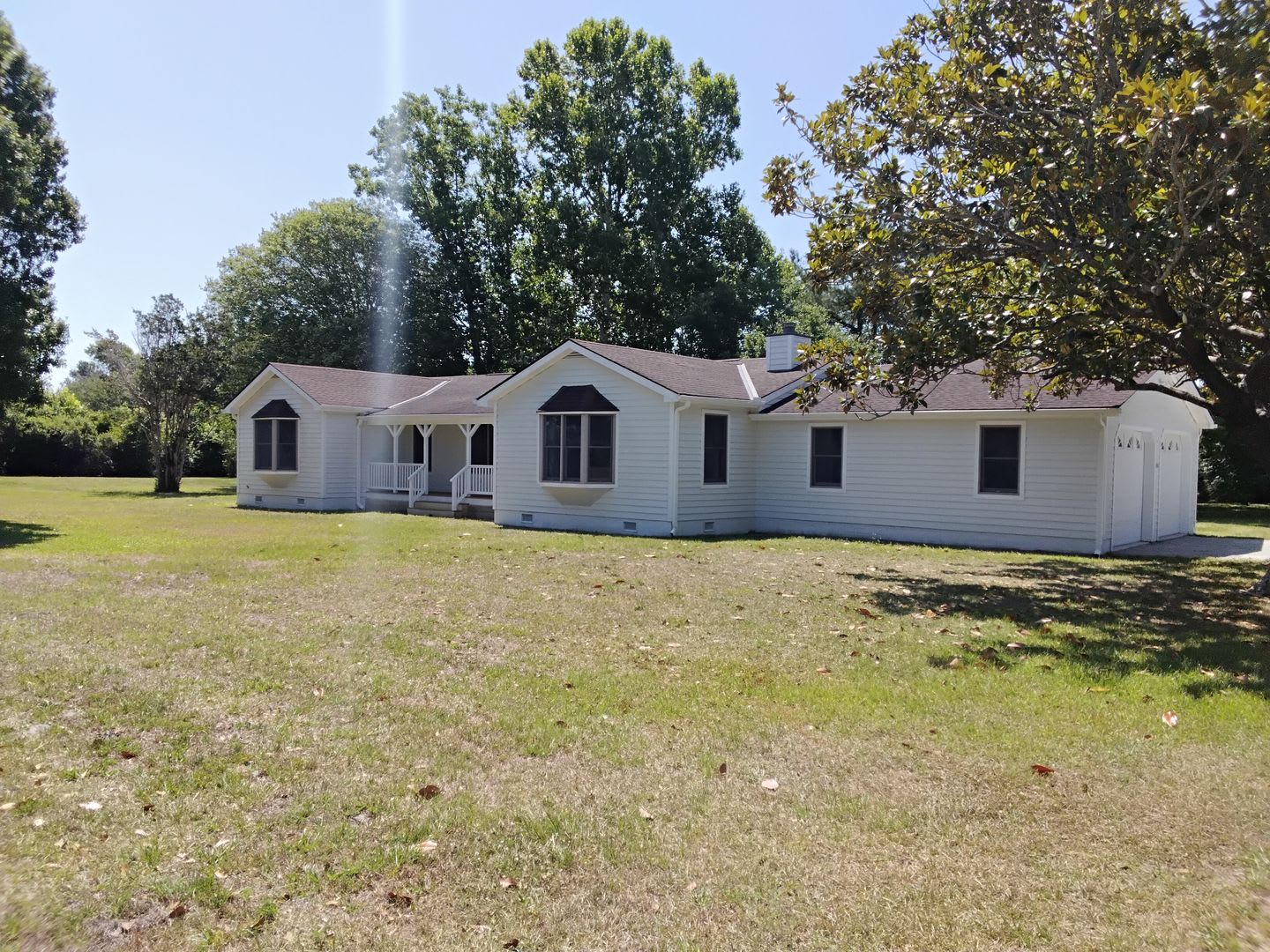 Newport Home On Big Lot – photo 1