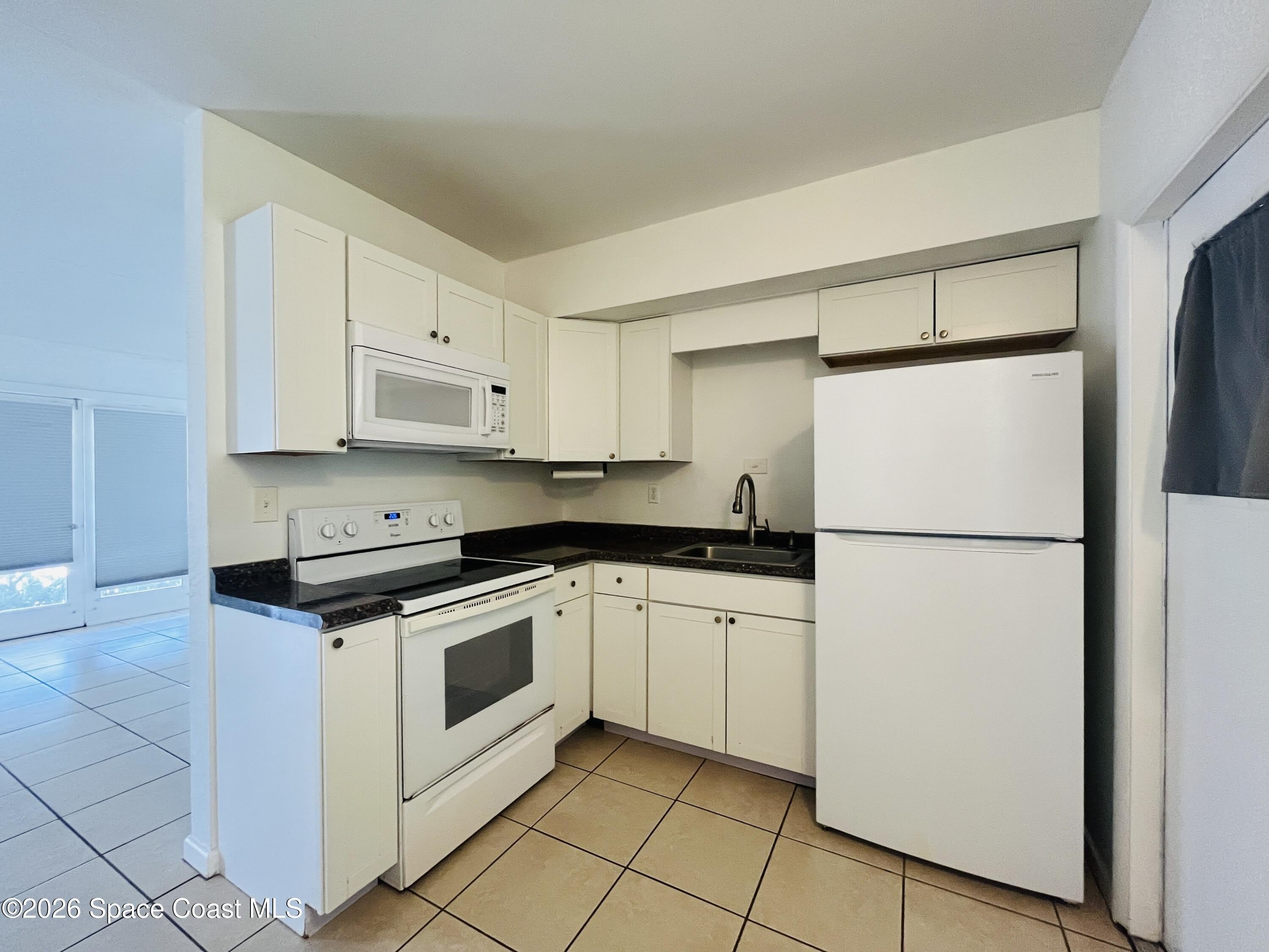 545 Nora Avenue – photo 2