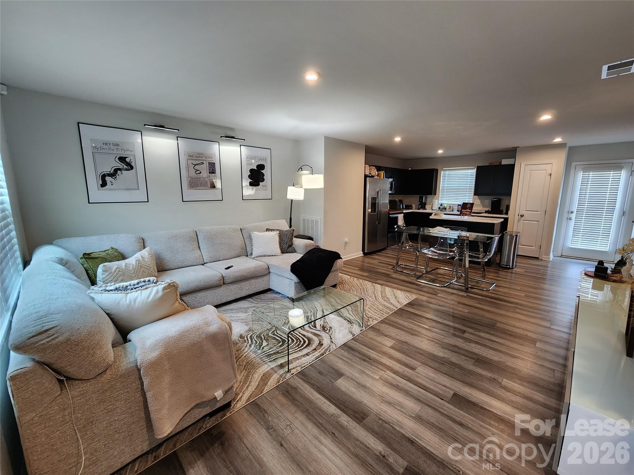 6816 Ludell Lane – photo 2