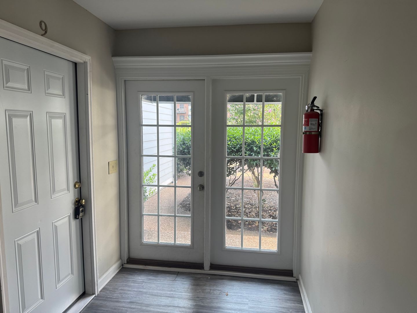 Beautiful Condo in Hillsboro Villlage – photo 4