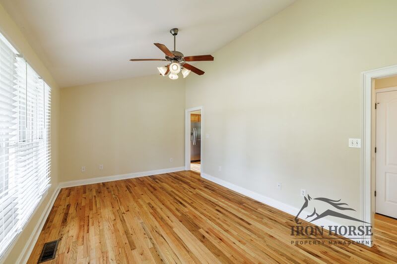 130 Mandy Drive – photo 4