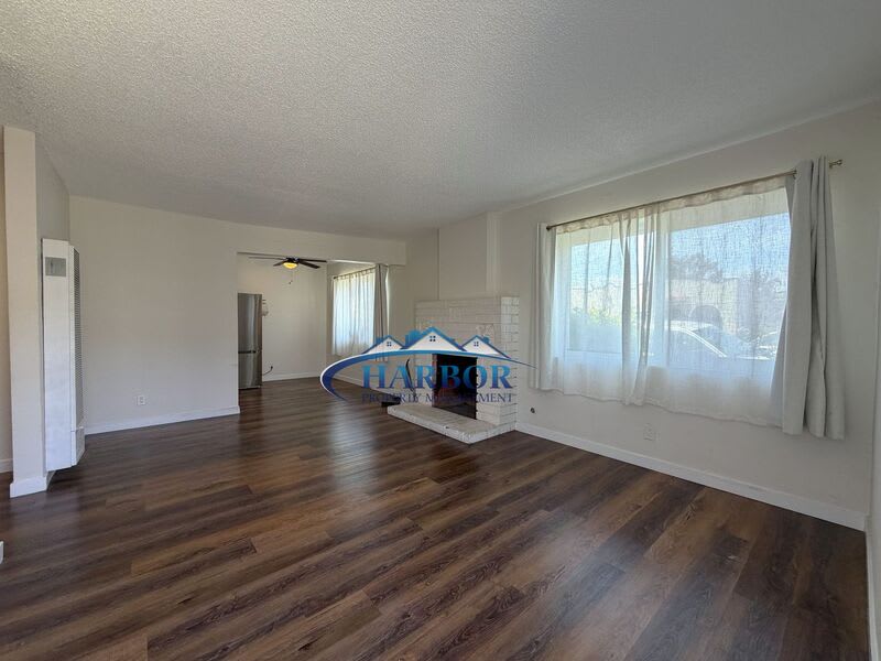 577 W. 4th Street – photo 2