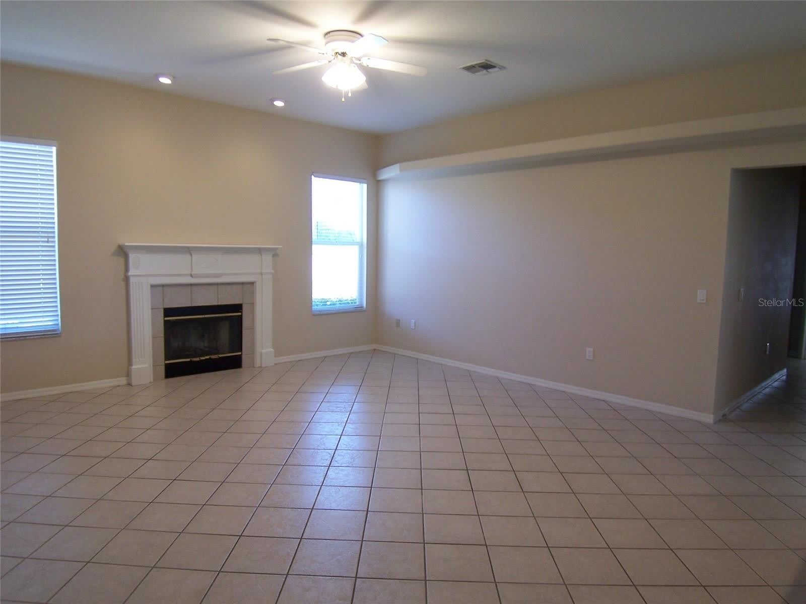 5435 SUMMERLAND HILLS Drive – photo 4