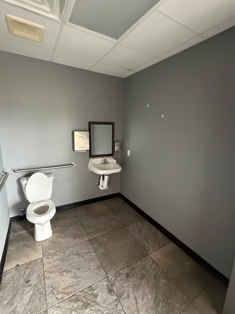 2627 S Oates St. – photo 5
