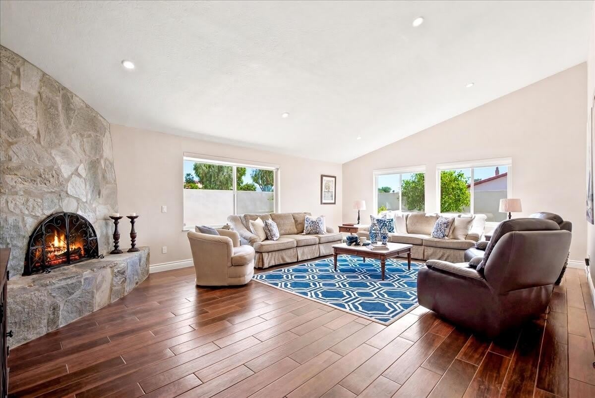 48551 San Pedro Street – photo 4