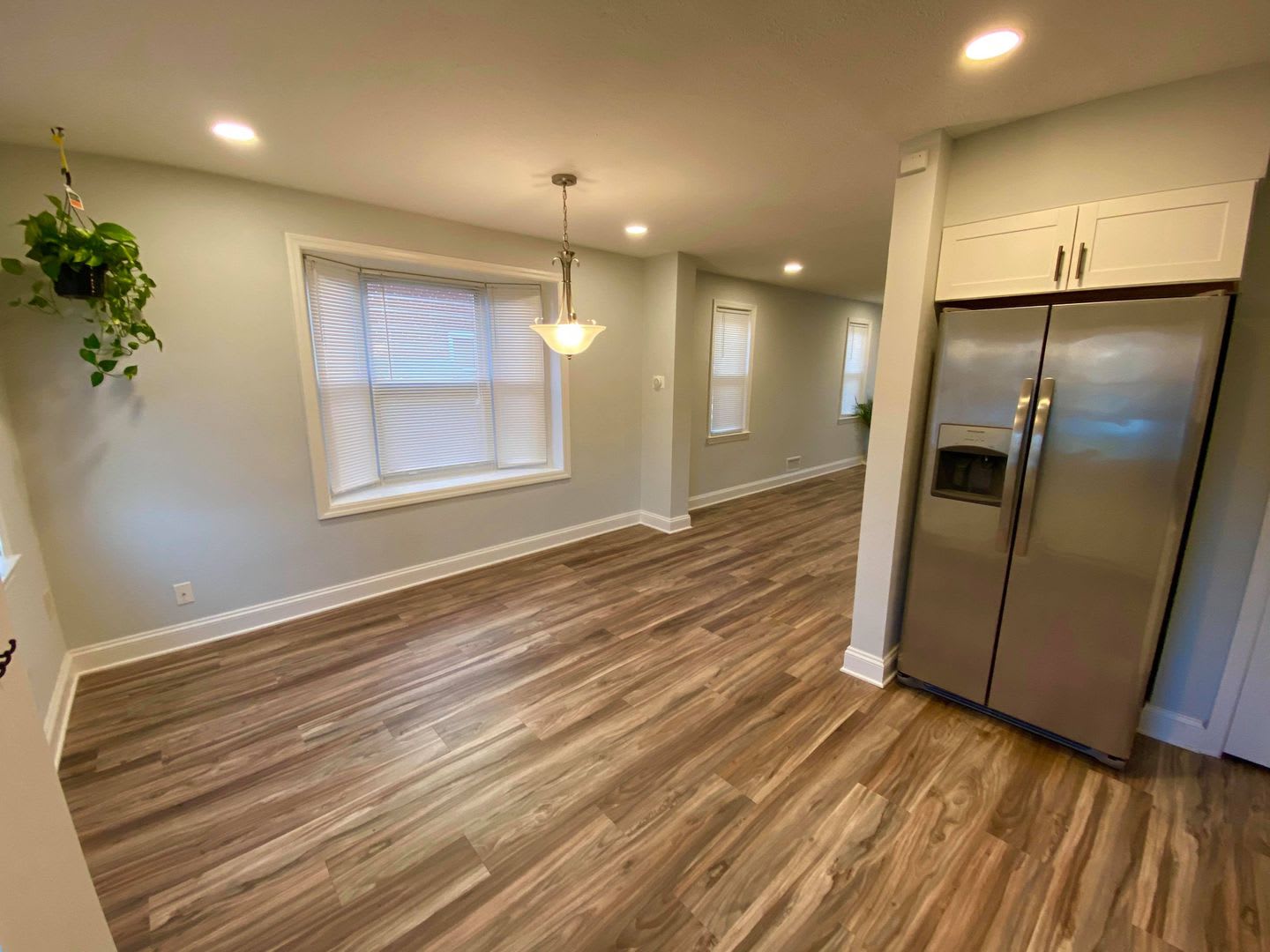 Charming 3BD/1.5BA Townhome in Dundalk, MD! – photo 5