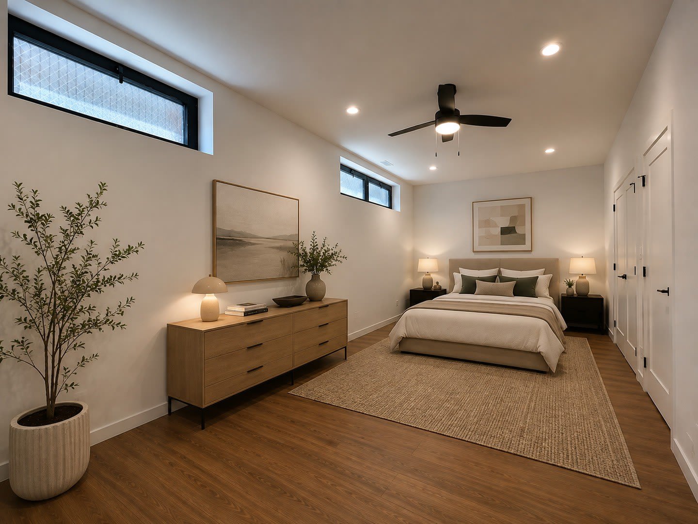3710 N Kenmore Avenue – photo 2
