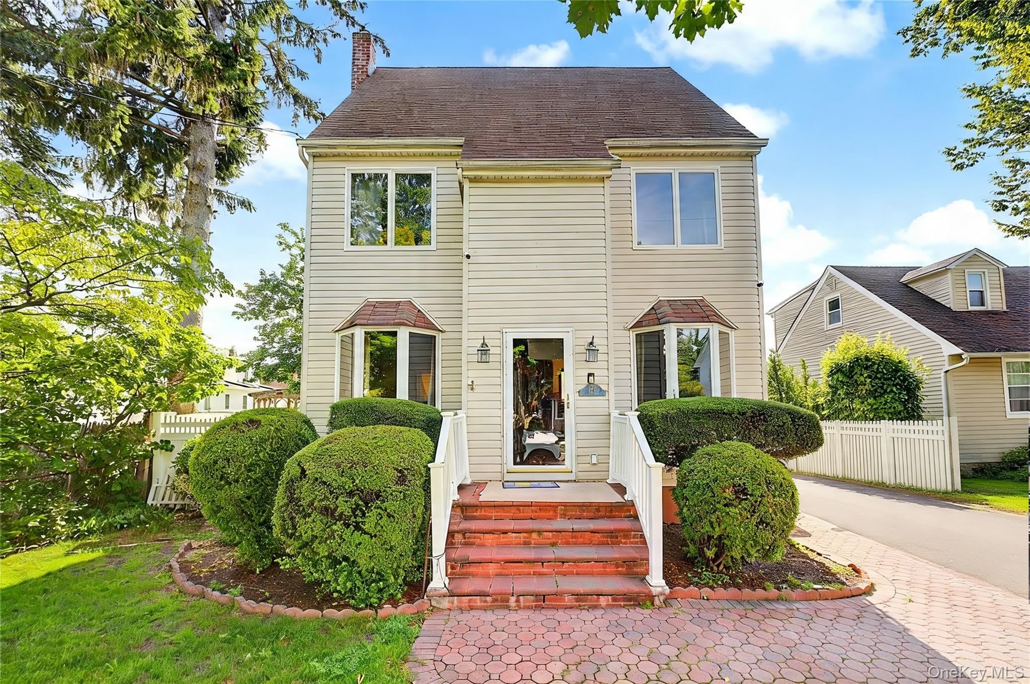 116 West Avenue – photo 1