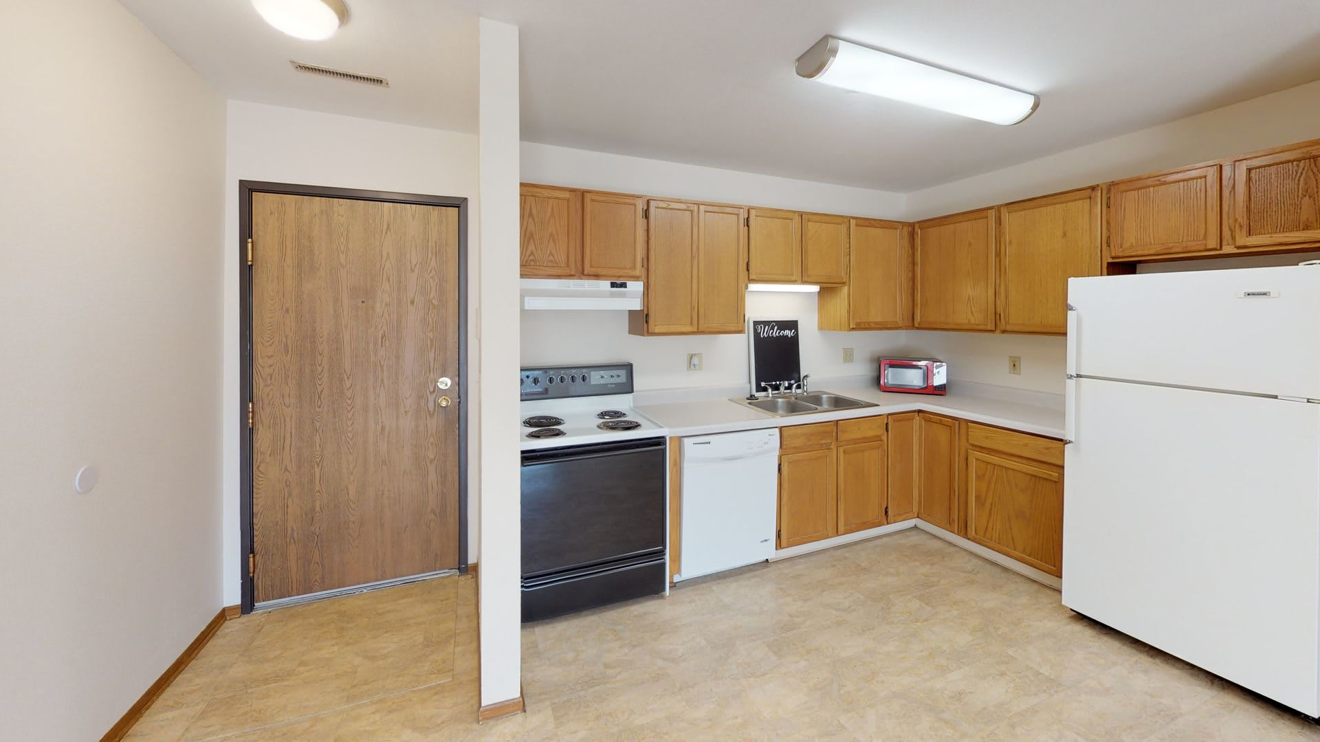 908 Douglas – photo 4