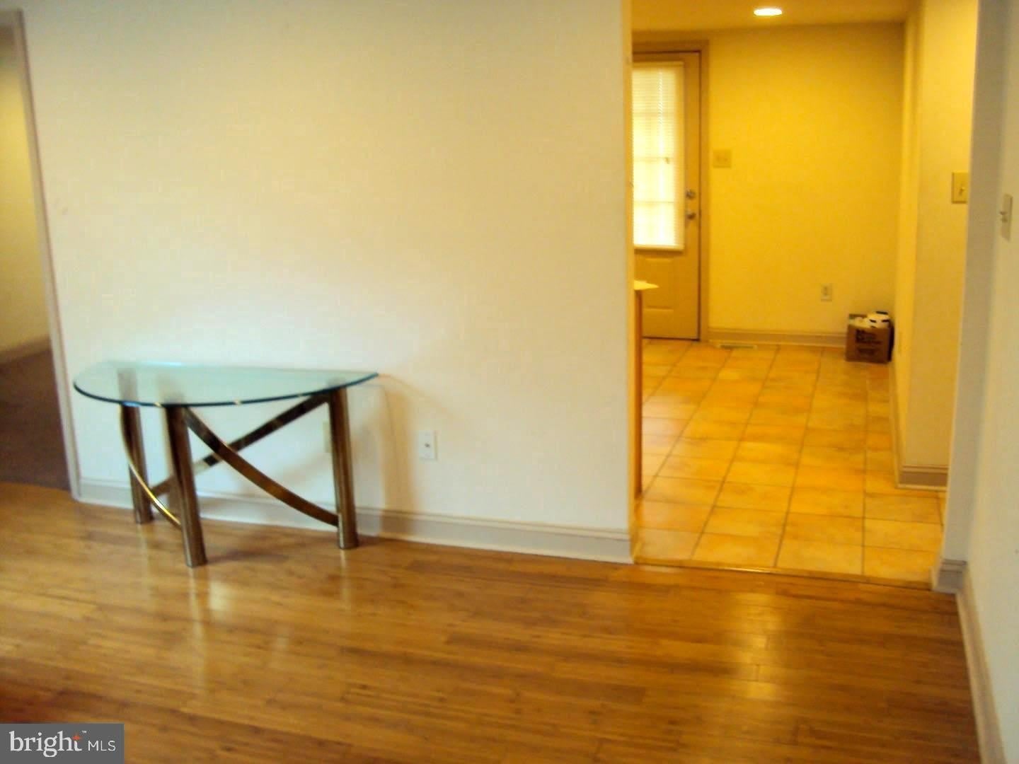 18 CHAPEL Avenue – photo 5