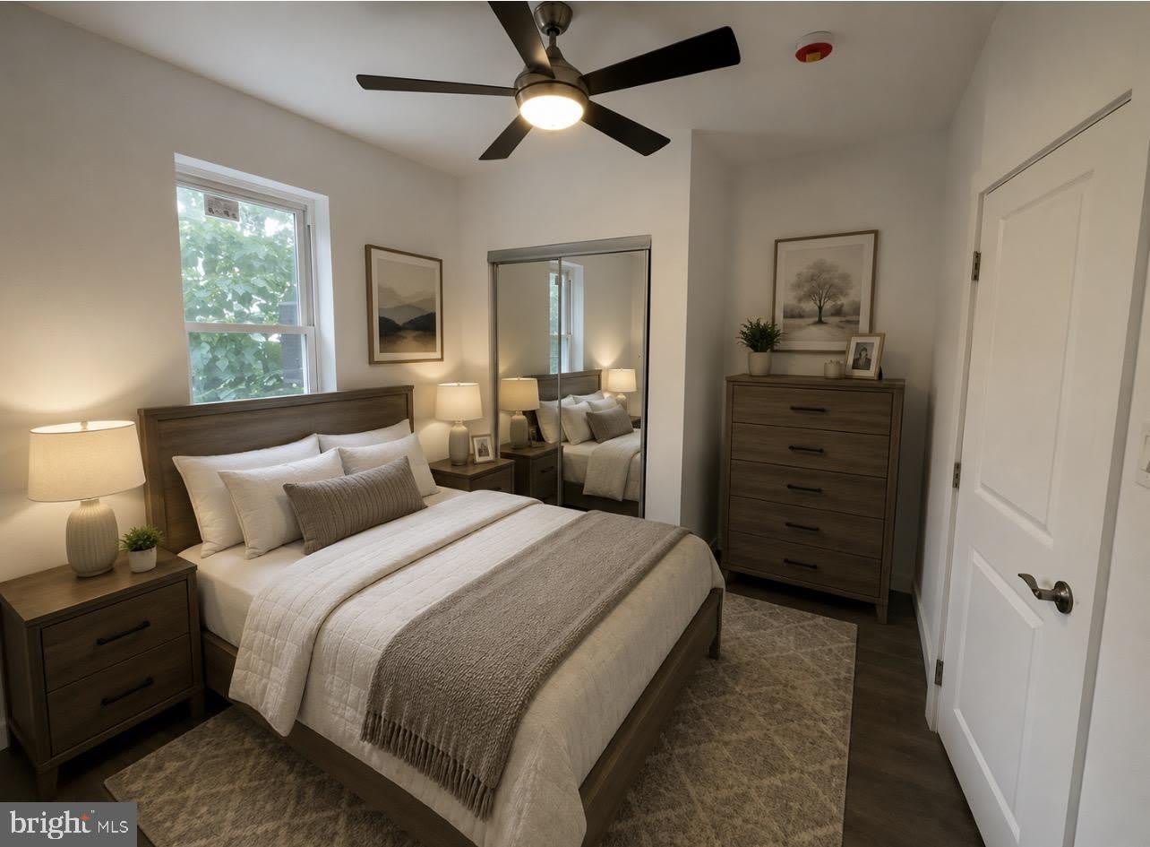 625 E THAYER Street – photo 3