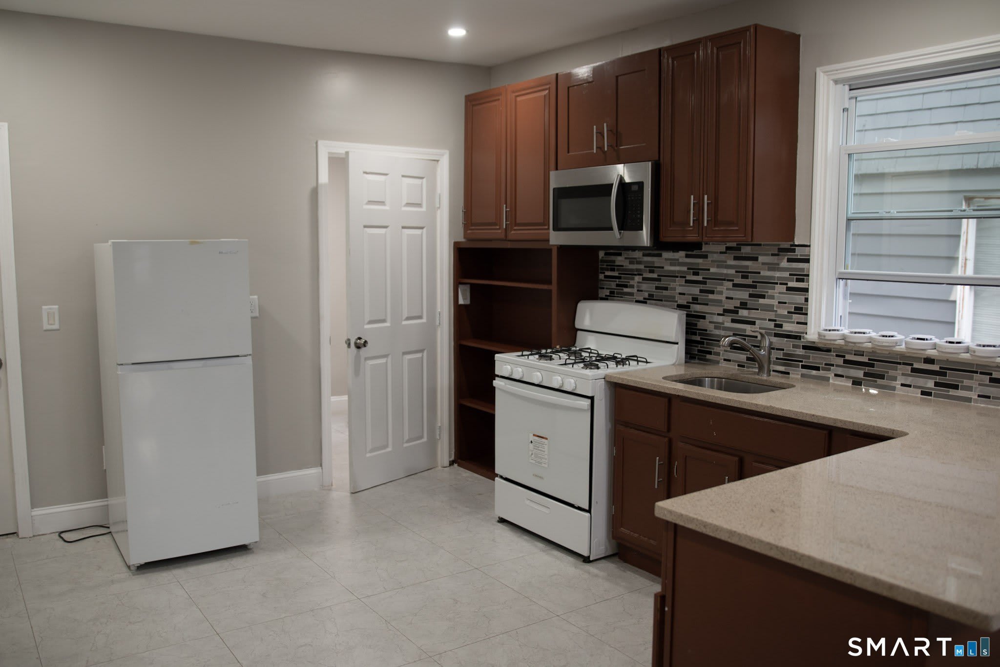 278 Willow Street – photo 1