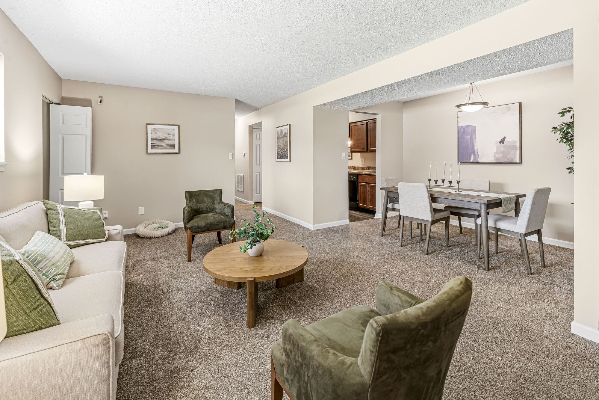 10 West – photo 3