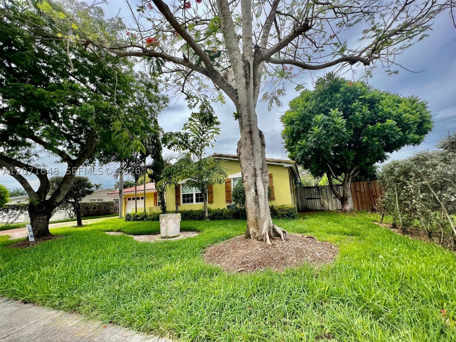 10025 SW 111 st – photo 2
