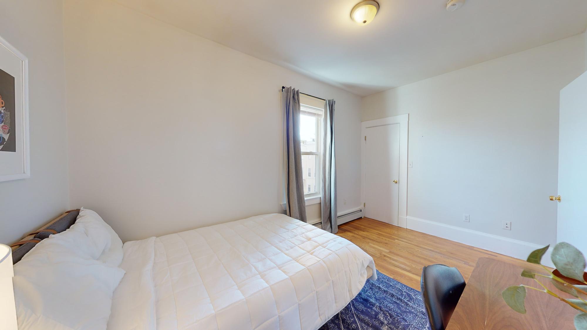 11 Elder St – photo 5