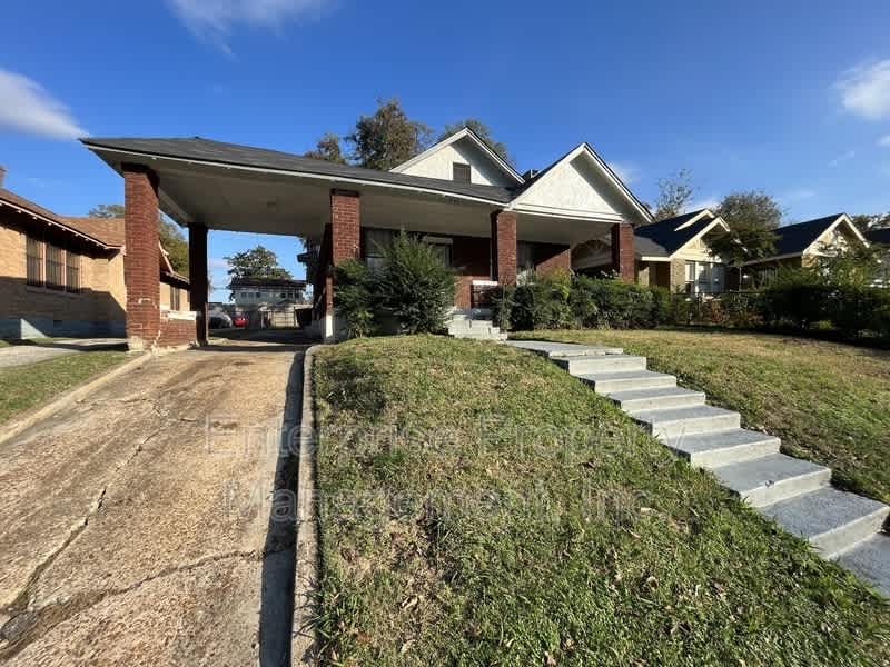 836 Maury St – photo 1