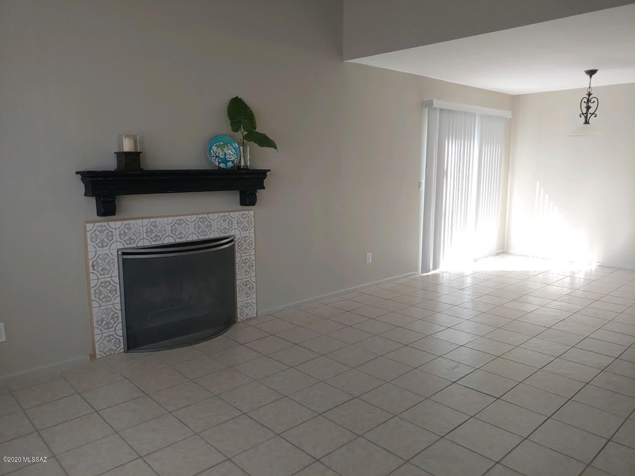 881 E Peppergrass Lane – photo 4