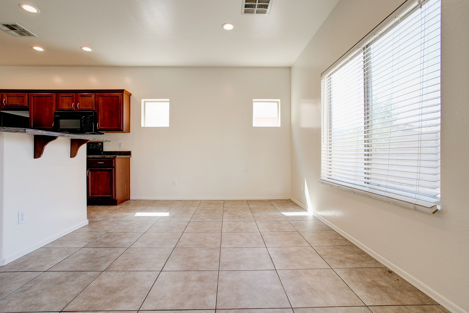 4 Bedroom In Tolleson Landscaping Redone Brand New Ac This Week Available August 1St Great 2 Story With Great Storage And Well Laid Out – photo 3