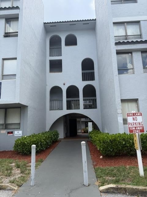 1750 N Congress Avenue – photo 2